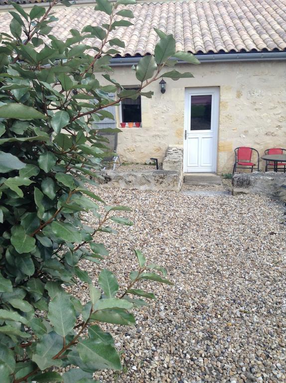 Chateau Nardou Hotel Saint-Sulpice-et-Cameyrac Esterno foto